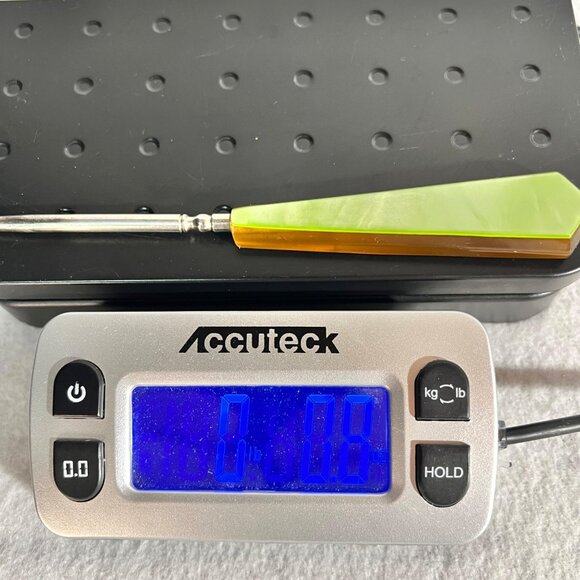 Vintage Victorian Era Bakelite Button Hook Tool Metal Shaft Pearl Green & Brown - Picture 9 of 9